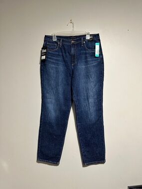 Silver Jeans High Rise Straight Leg Denim in Dark Blue